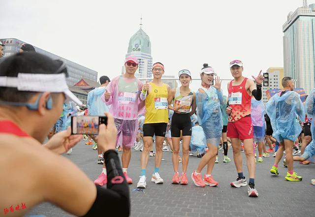 关于坚持与 关于坚持与