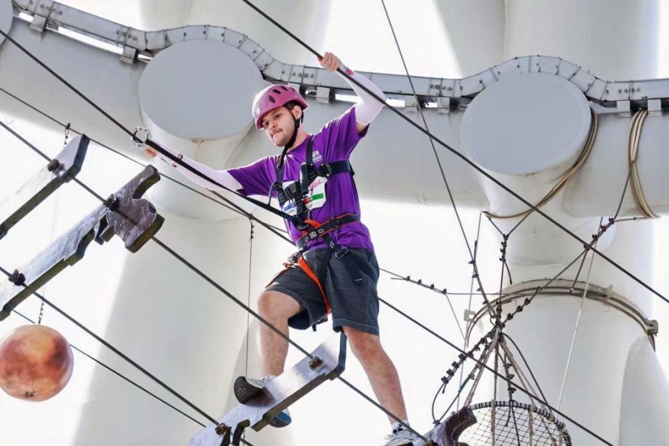今年足足快, lzL, 赛者的速度 今年足足快, lzL, 赛者的速度